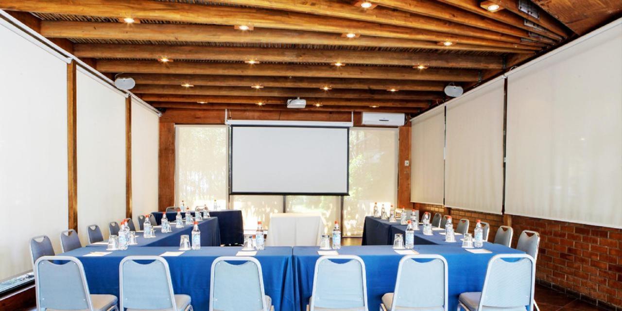 Hotel Y Centro De Eventos Manquehue Las Condes Santiago Exterior foto